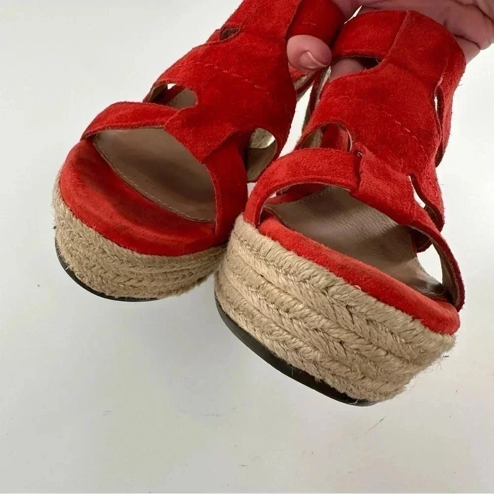 Ugg sandals Tawnie size 7 38 burnt orange suede  Espadrille Platforms wedges